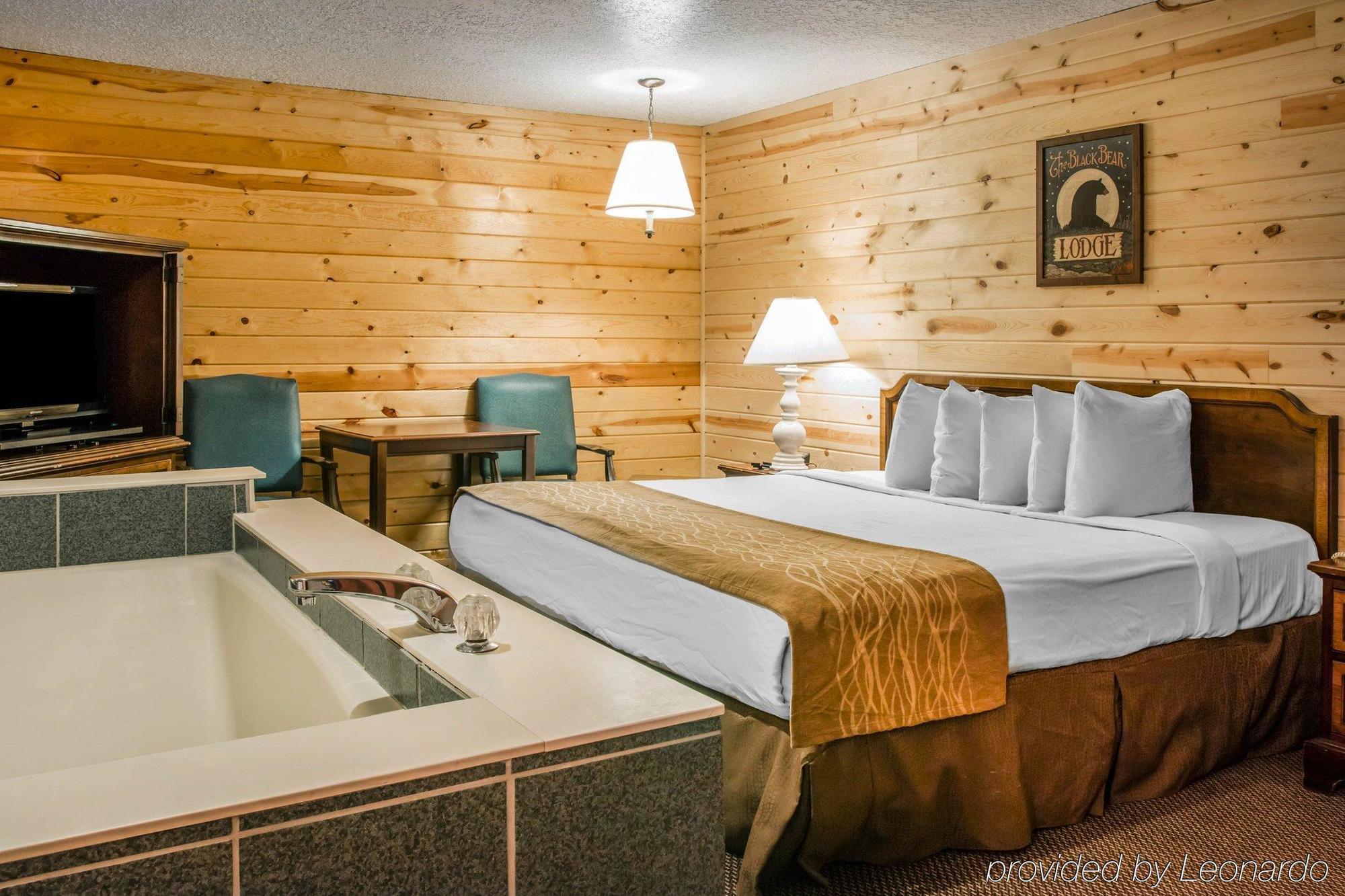 Econo Lodge Bayview Mackinaw City Exterior foto